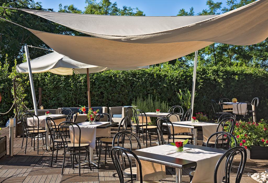 Lh Hotel Excel Roma Montemario Kültér fotó