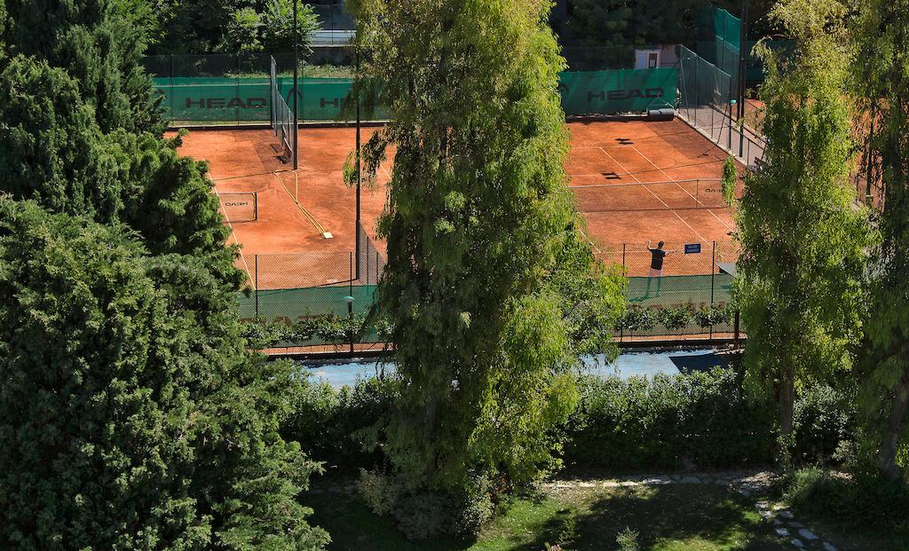 Lh Hotel Excel Roma Montemario Kültér fotó